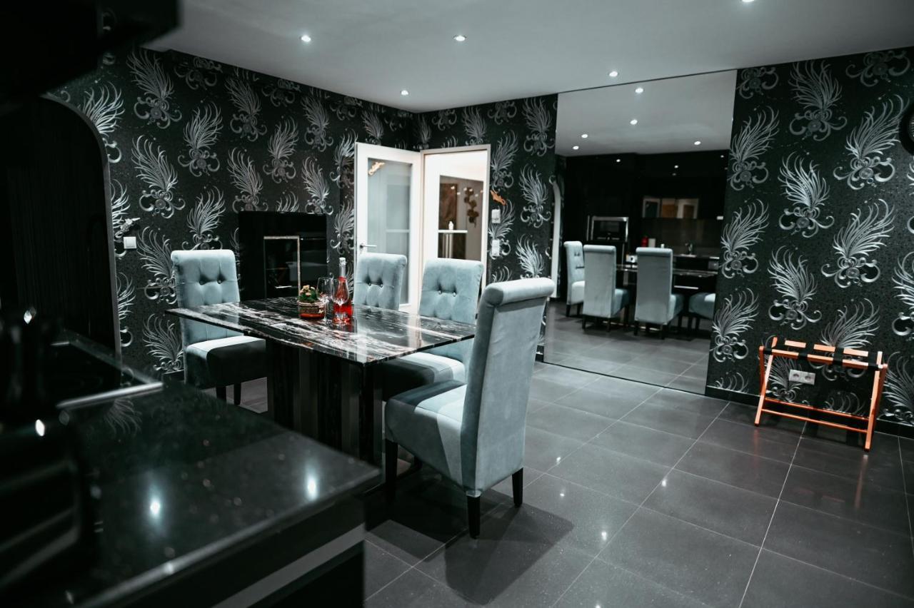Vip Vienna Shopping Center 5 Appartment Bagian luar foto