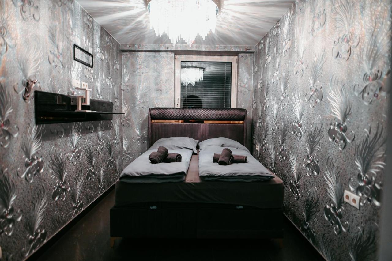 Vip Vienna Shopping Center 5 Appartment Bagian luar foto