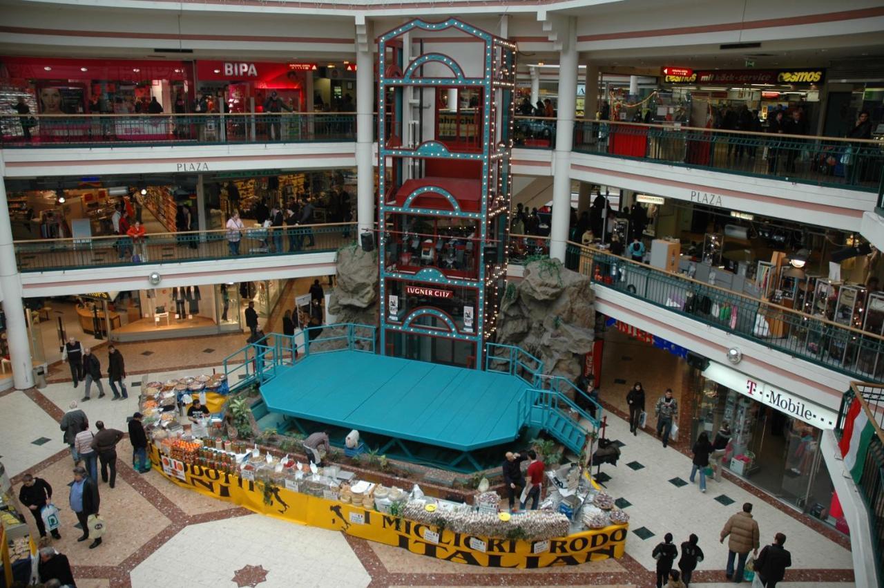 Vip Vienna Shopping Center 5 Appartment Bagian luar foto