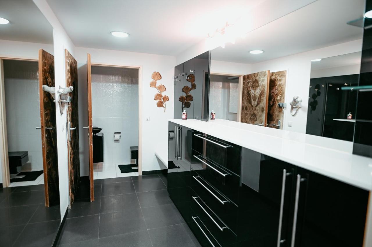 Vip Vienna Shopping Center 5 Appartment Bagian luar foto