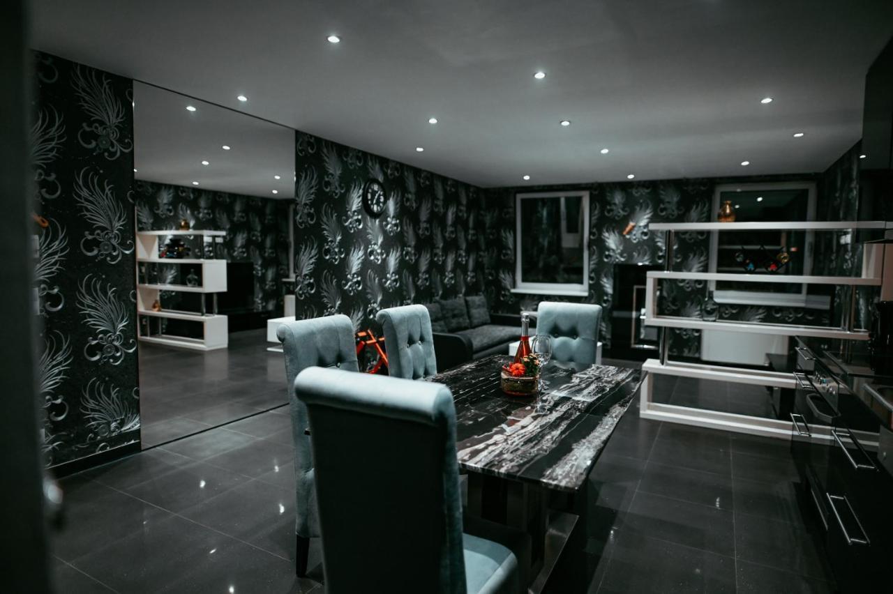Vip Vienna Shopping Center 5 Appartment Bagian luar foto